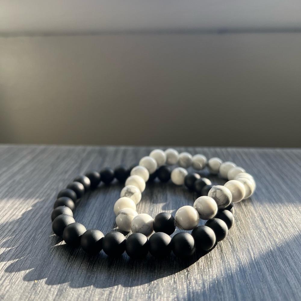 Couples Yin and Yang distance bracelets